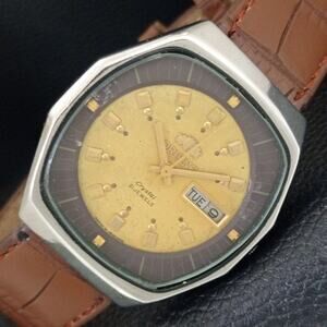 Vintage 1975 Orient Automatic Mens Silver Watch W/daydate & Gold accents